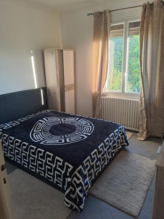 Drissia&Othman Estilo Apartment การ์กาซอน ภายนอก รูปภาพ